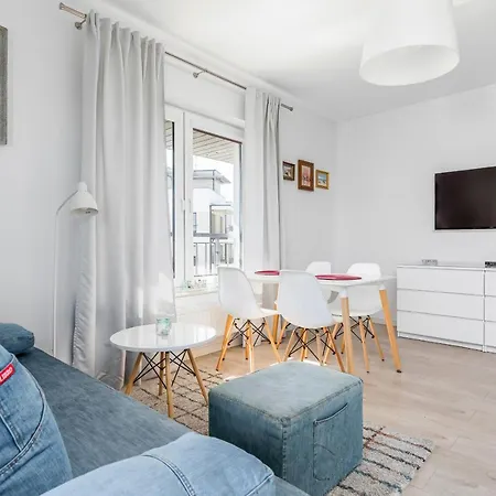 By Renters * Ustronie Morskie